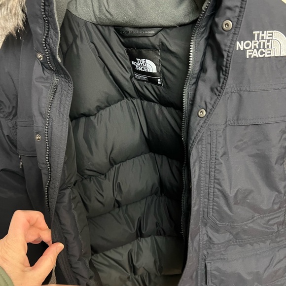 Men’s North Face Thick Parka with face shield n hood men’s medium - Picture 8 of 12